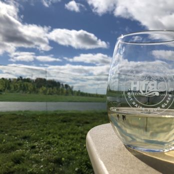 Chateau Grand Traverse - Pinot Grigio - Wineries Near Me - Traverse City, Michigan Chateau Grand Traverse - Pinot Grigio - Wineries Near Me - Traverse City, Michigan