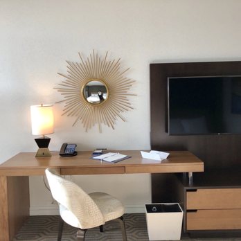Hilton Franklin Cool Springs - Hotels Near Me - Franklin, Tennessee
