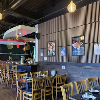 K Chicken - Inteeior - Korean Near Me - Annandale, Virginia