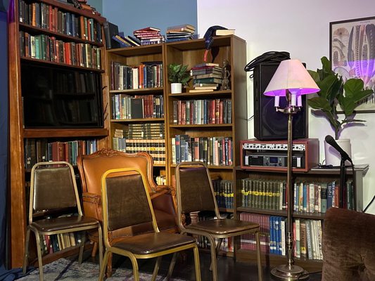 The Glendale Room by null