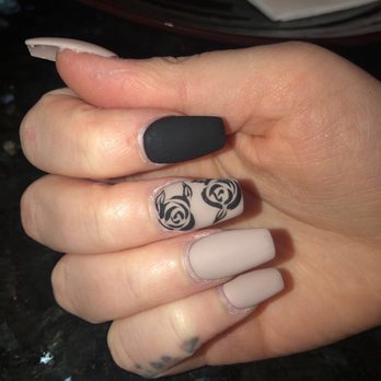 Lotus Nails & Spa - Nail Salons Near Me - Niagara Falls, New York
