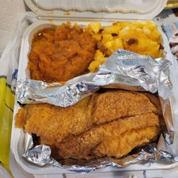 Taste of Soul - Fried fish, sweet potatoes, Mac and cheese.