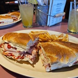 Charley's Pub & Grill