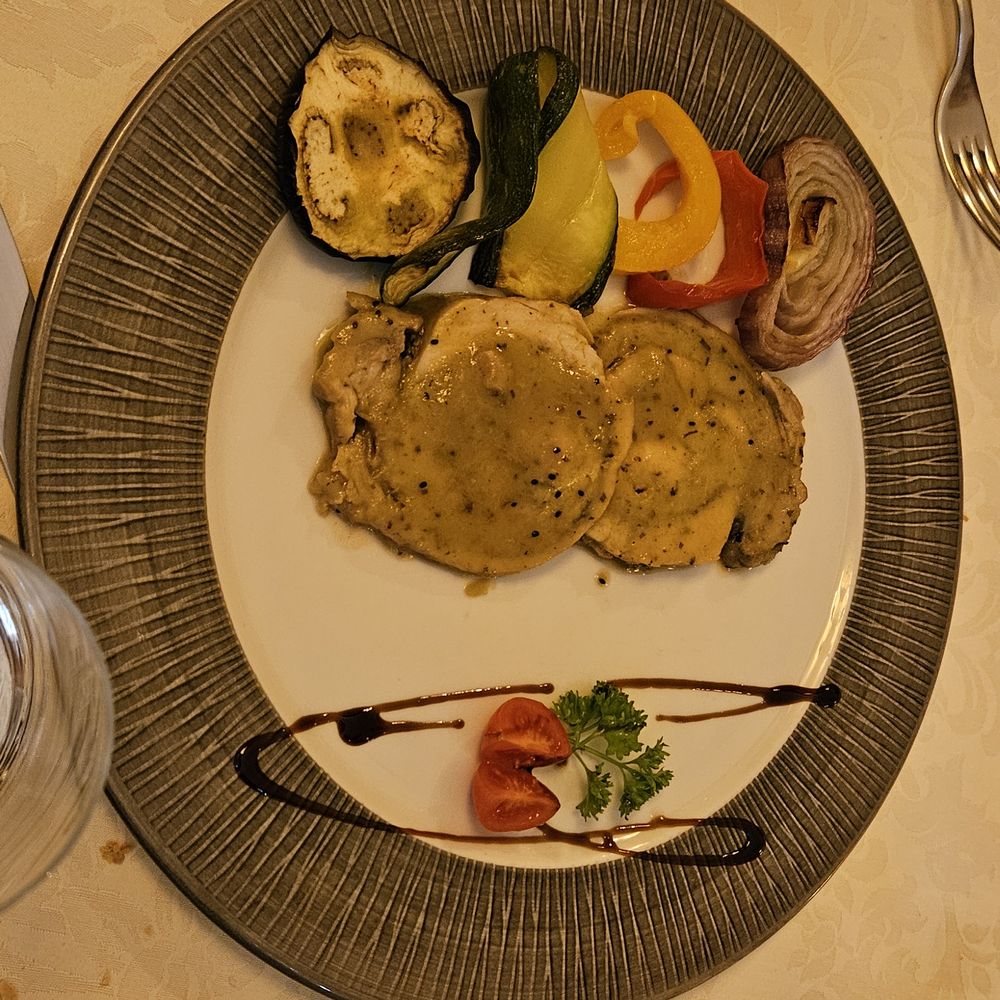 La Filoma - Italian Near Me - Parma, Puerto Rico La Filoma - Italian Near Me - Parma, Puerto Rico
