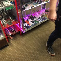 Freaky's Smoke Shop N Denver