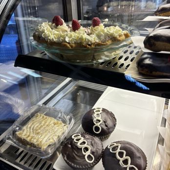 Ciccarelli's - Desserts - Pizza Near Me - Coeur d'Alene, Idaho Ciccarelli's - Desserts - Pizza Near Me - Coeur d'Alene, Idaho
