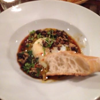 Le Parisien - Ratatouille et ouefs mollet - Cafes Near Me - Paris, 75