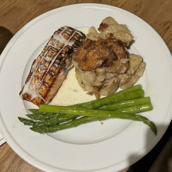 Stubrik's Steakhouse - Salmon - Steakhouses Near Me - Fullerton, California