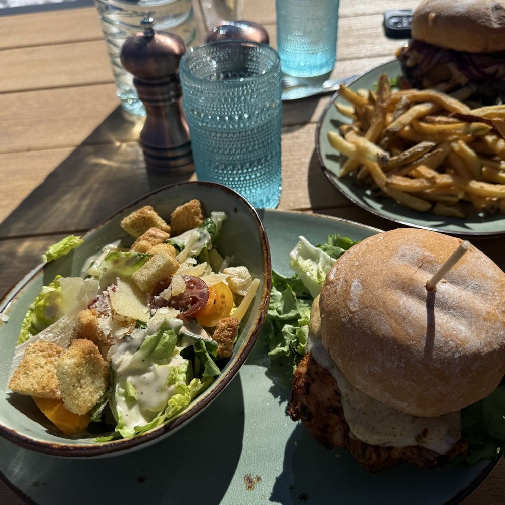 Willow Creek Bistro - New American Near Me - Aspen, Colorado Willow Creek Bistro - New American Near Me - Aspen, Colorado