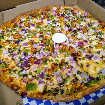 Pizza Twist - Large chicken tikka masala pizza - Pizza Near Me - Chandler, Arizona Pizza Twist - Large chicken tikka masala pizza - Pizza Near Me - Chandler, Arizona