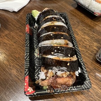 Sushi Rock - Soft Shell Crab Roll - Sushi Bars Near Me - Arlington, Virginia Sushi Rock - Soft Shell Crab Roll - Sushi Bars Near Me - Arlington, Virginia