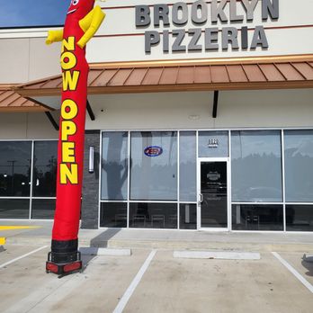 Brooklyn Pizzeria - the entrance to the restaurant - Pizza Near Me - Spring, Texas Brooklyn Pizzeria - the entrance to the restaurant - Pizza Near Me - Spring, Texas