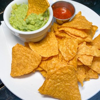 La Esquina - UES - Guac - 5 Oz. - Mexican Near Me - New York, New York La Esquina - UES - Guac - 5 Oz. - Mexican Near Me - New York, New York