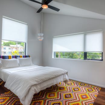 Modern Estate - Vacation Rentals Near Me - Austin, Texas