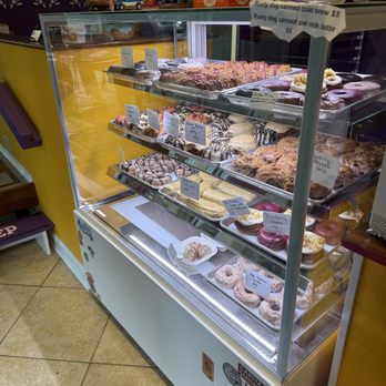 Level 5 Donuts - Bakery case - Donuts Near Me - Madison, Wisconsin