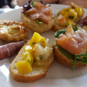 Ruelo Patisserie - Coffee & Tea Near Me - Toronto, Ontario