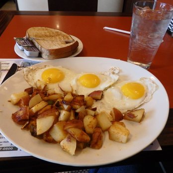 Alps Diner - 3 egg breakfast ($6.25) - Diners Near Me - Wayne, New Jersey