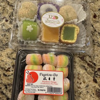 Fugetsu-Do - Candy Stores Near Me - Los Angeles, California