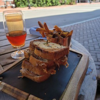 Rhett - Turkey Ruben and a Shiner bock - Breakfast & Brunch Near Me - Savannah, Georgia