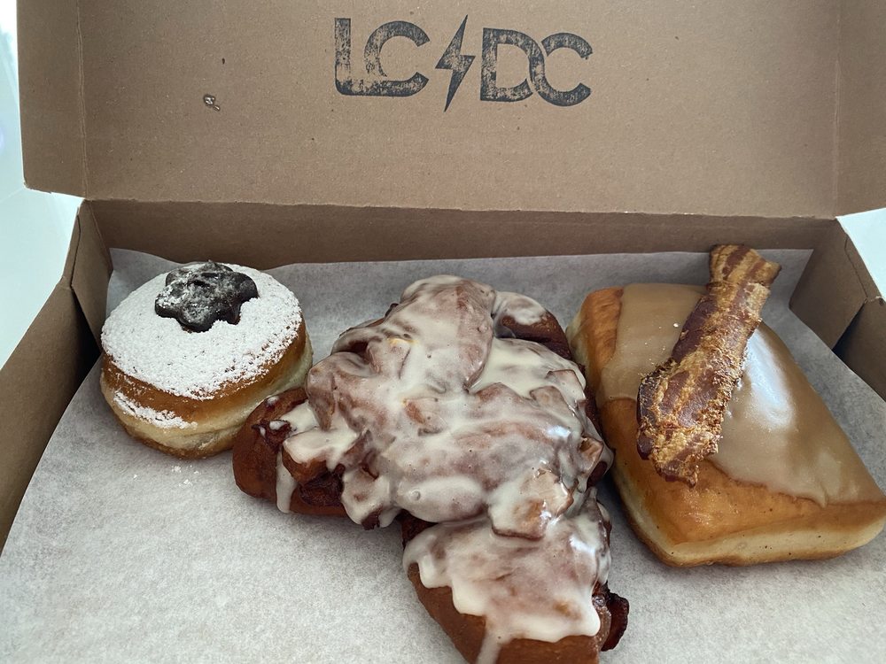 Lincoln City Donuts and Coffee Logo