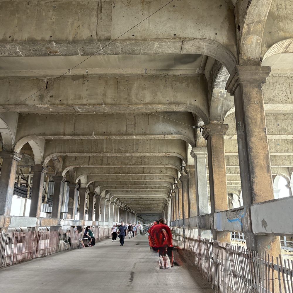 Veterans Memorial Bridge - Walking across the bridge - Landmarks & Historical Buildings Near Me - Cleveland, Ohio Veterans Memorial Bridge - Walking across the bridge - Landmarks & Historical Buildings Near Me - Cleveland, Ohio