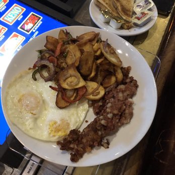 Sierra Gold - Corned Beef Hash - New American Near Me - Reno, Nevada