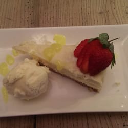 Boat Inn - Lemon cheesecake