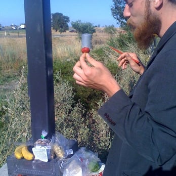 Yolo Fruit Stand - chopstick roadside dining - Fruits & Veggies Near Me - Davis, California