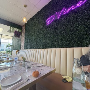 Dvine Mediterranean Experience - Long Beach - Beautiful decor - Mediterranean Near Me - Long Beach, California