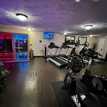 The Lewis & Clark Motel - Fitness center with infrared saunas - Hotels Near Me - Bozeman, Montana The Lewis & Clark Motel - Fitness center with infrared saunas - Hotels Near Me - Bozeman, Montana