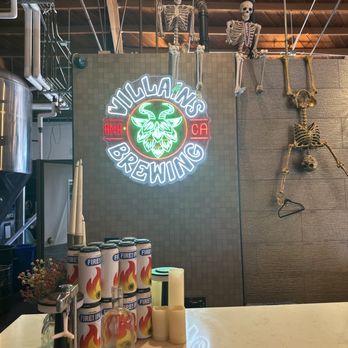 VILLAINS BREWING COMPANY - Updated July 2025 - 3665 Photos & 4581