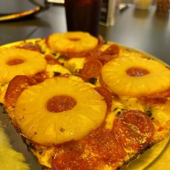Via 313 Pizza - Whole ring pineapple ! - Pizza Near Me - Centennial, Colorado