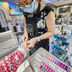 Lavish Nails & Lashes