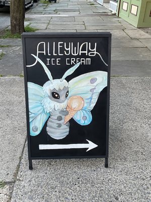 Alleyway Ice Cream by null