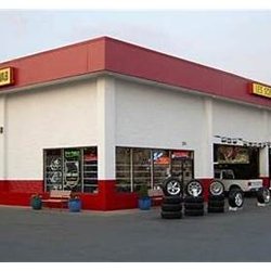 Les Schwab Tire Center
