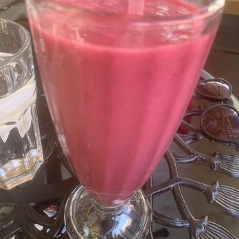 Wild Ginger - Dragon fruit smoothie - Asian Fusion Near Me - Brooklyn, New York