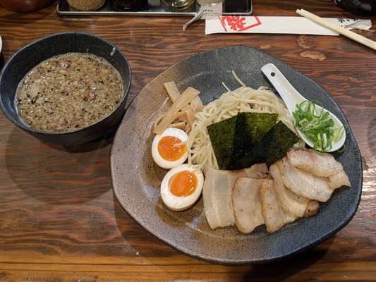 Ramen Tatsunoya Shinjuku Otakibashidōri by null