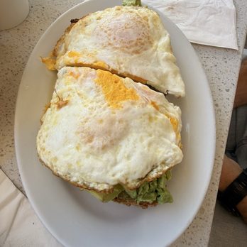 Clark Street Bakery - Avocado toast with fried egg - Bakeries Near Me - Los Angeles, California Clark Street Bakery - Avocado toast with fried egg - Bakeries Near Me - Los Angeles, California