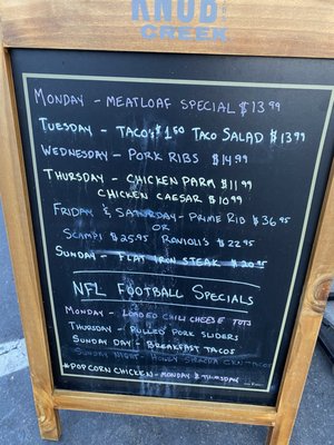 Mel & Faye's Diner by null