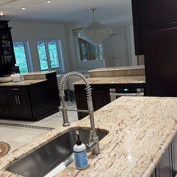 Mary Cleaning Services - Home Cleaning Near Me - Cohoes, New York