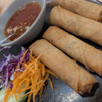 Ari's Thai Eatery - Veggie rolls. I'll try another app next time. Not bad, but just simple. - Thai Near Me - Azusa, California Ari's Thai Eatery - Veggie rolls. I'll try another app next time. Not bad, but just simple. - Thai Near Me - Azusa, California