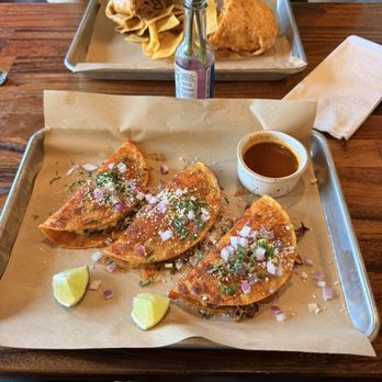 El Kapitan - Food Trucks Near Me - Rochester, New York El Kapitan - Food Trucks Near Me - Rochester, New York