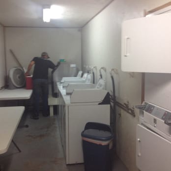 Granite Pointe RV Park - Laundry and ice machine - RV Parks Near Me - Lawton, Oklahoma Granite Pointe RV Park - Laundry and ice machine - RV Parks Near Me - Lawton, Oklahoma