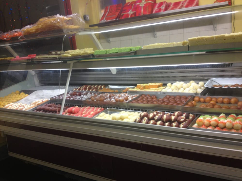 LONDON SWEET CENTER 86 Ampthill Road, Flitwick, Central Bedfordshire