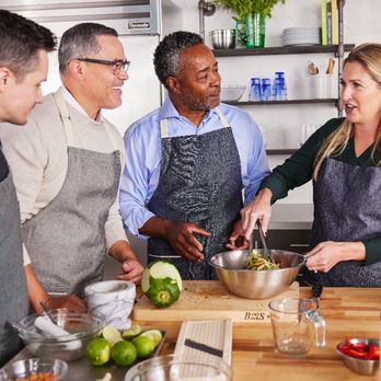 ★ホリディクッキー型 Sur La Table×Chicago llic SUR LA TABLE - Updated February 2026 - 229 Photos & 94 Reviews