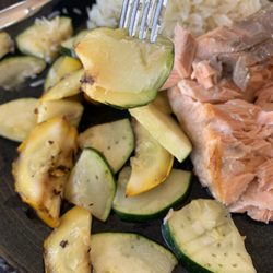 Villa Tamariz Utopia - Straight from the fridge: salmon, rice, and vegetables (zucchini)