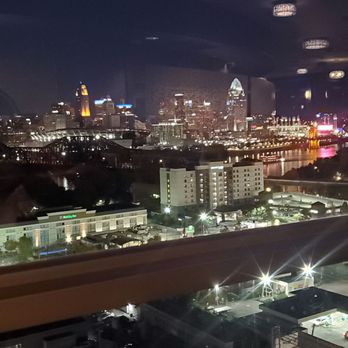 Eighteen at the Radisson - Steakhouses Near Me - Covington, Kentucky Eighteen at the Radisson - Steakhouses Near Me - Covington, Kentucky