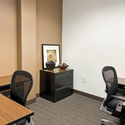 Regus - Greene Town Center