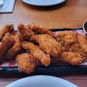 Sukho Thai - Garlic chicken nuggets - Thai Near Me - Markham, Ontario