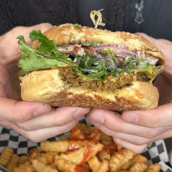 BeeWali’s Vegan AF - Mediterranean Cheeseburger with Fries - Vegan Near Me - Los Angeles, California